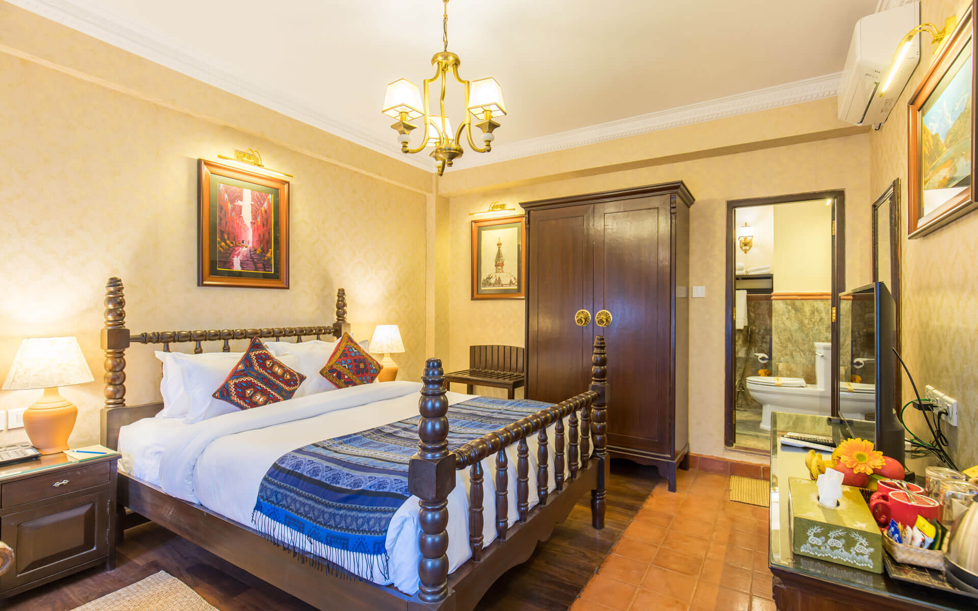 Traditional Room - Baber Mahal Vilas